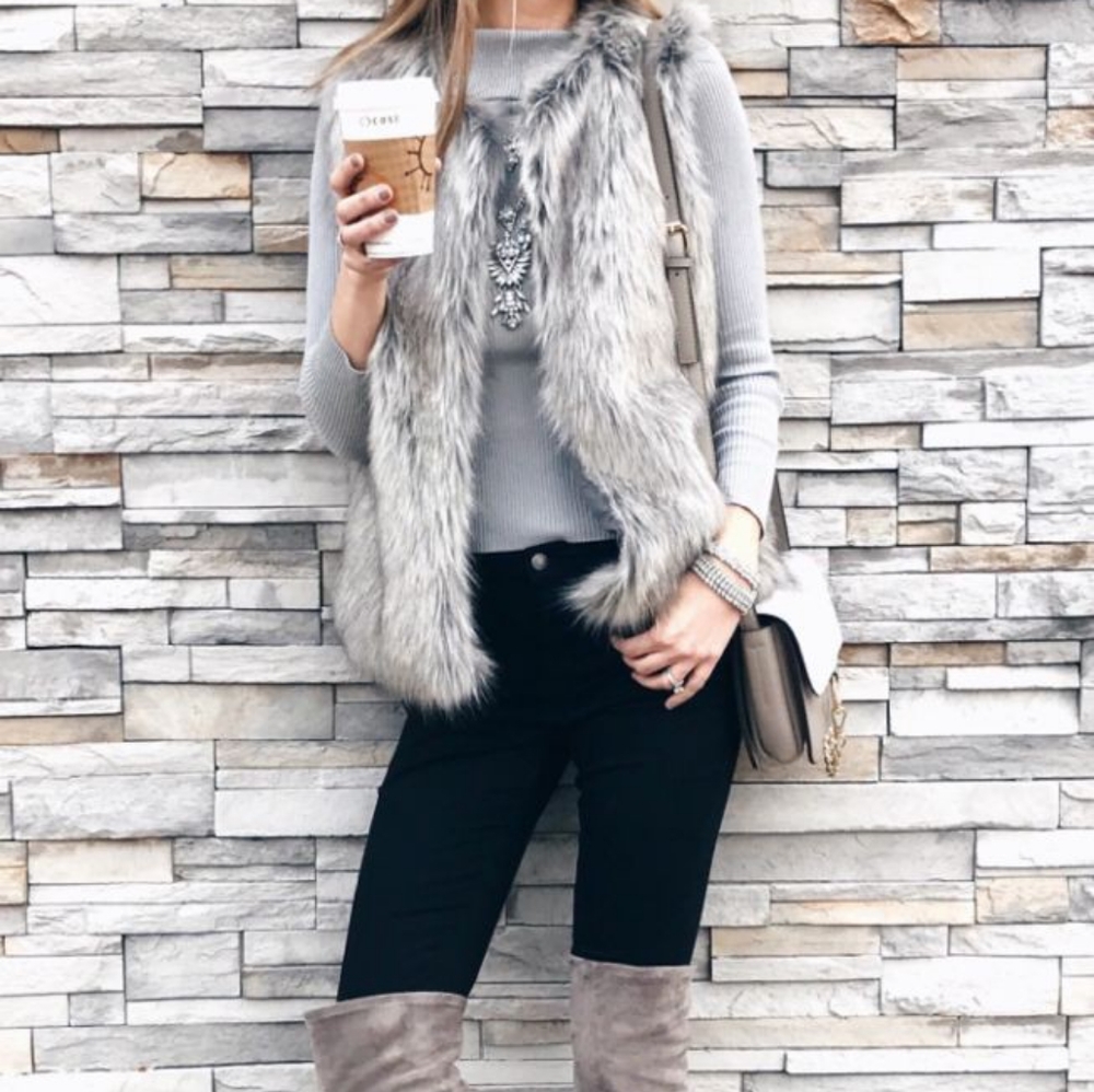 Fur vest